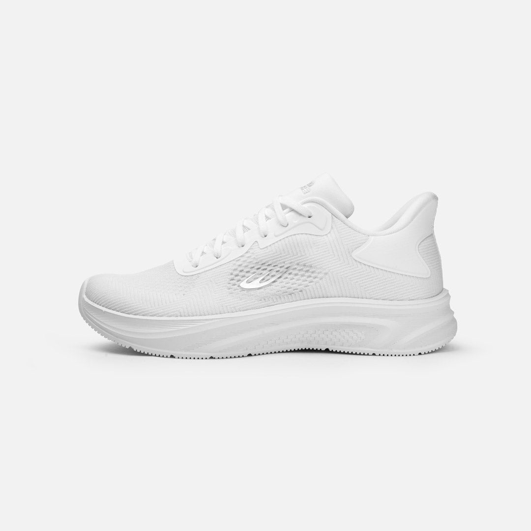 Jacquard mesh upper, hotmelt sidepanel, molded EVA midsole and outsole, and Bounce Pad insole system. Provides comfort, breathability, moisture control, ventilation, superior traction, and heel cushioning. Supports multi-directional movement. Main image