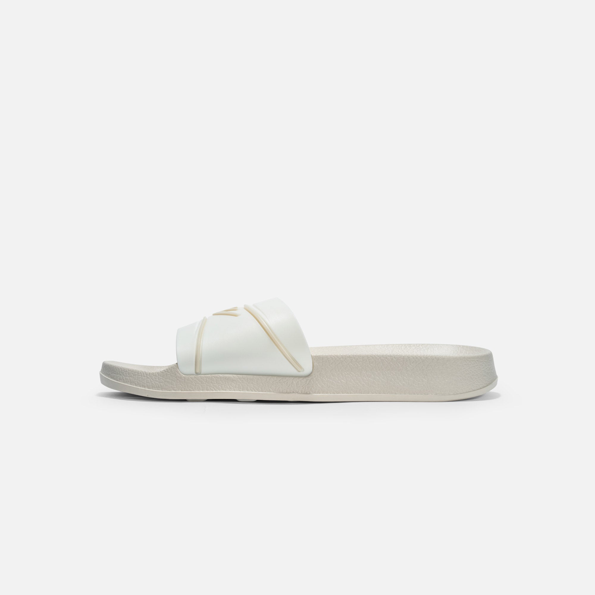 RELAX SLIDES BB Secondary image