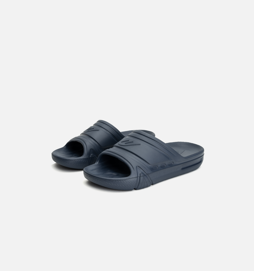 LOUNGE SLIDES BB