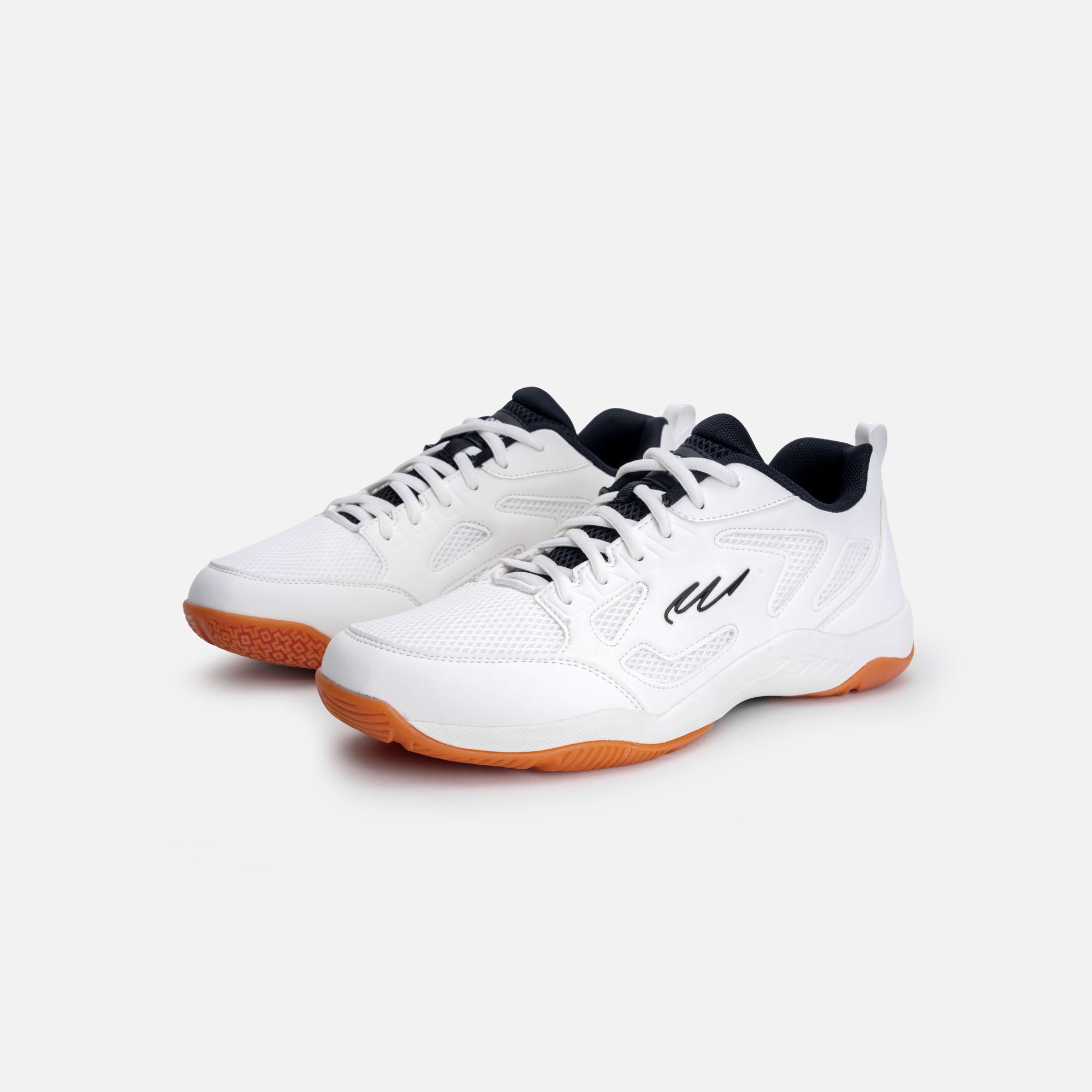 DASH COURT M