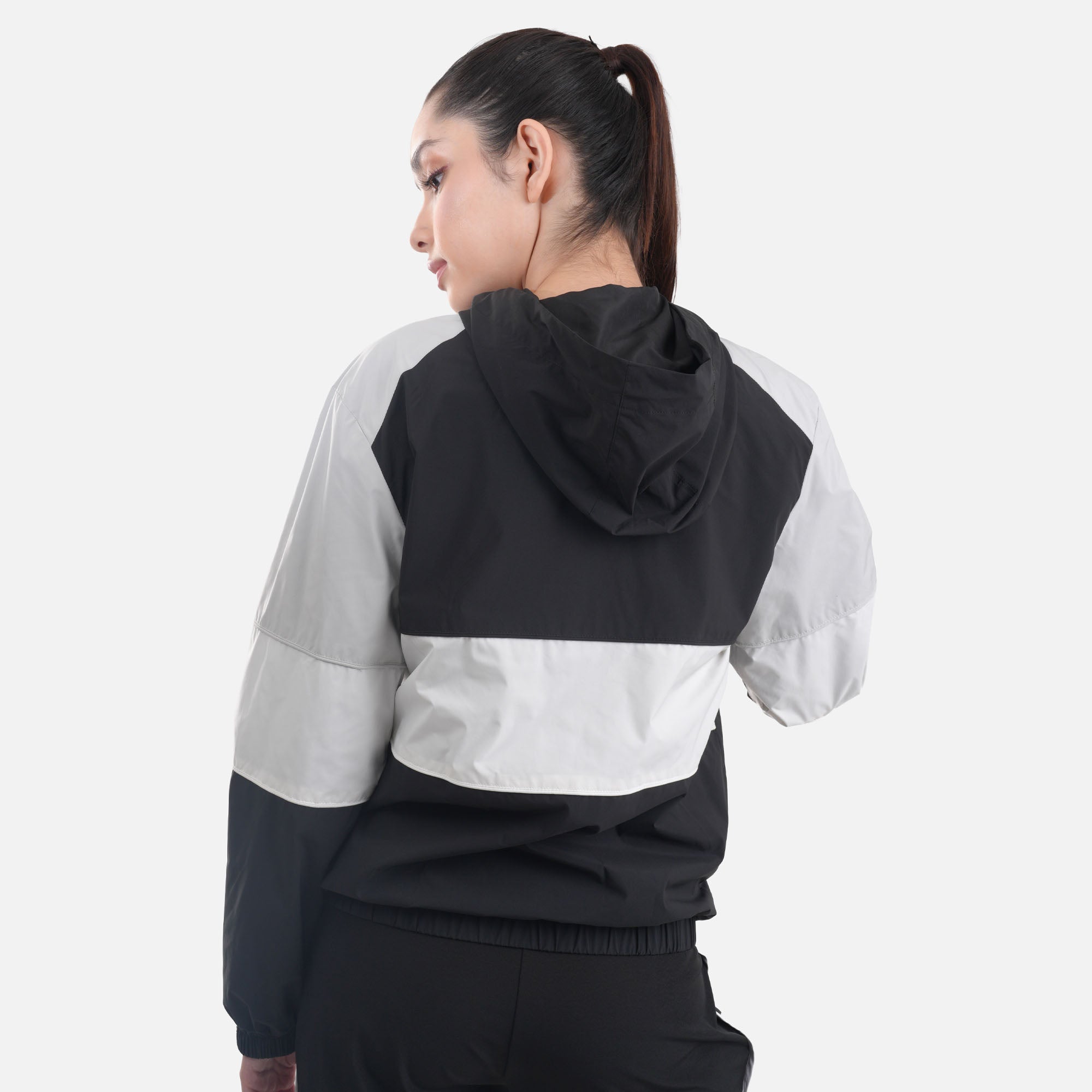 WBL PERF JACKET 03