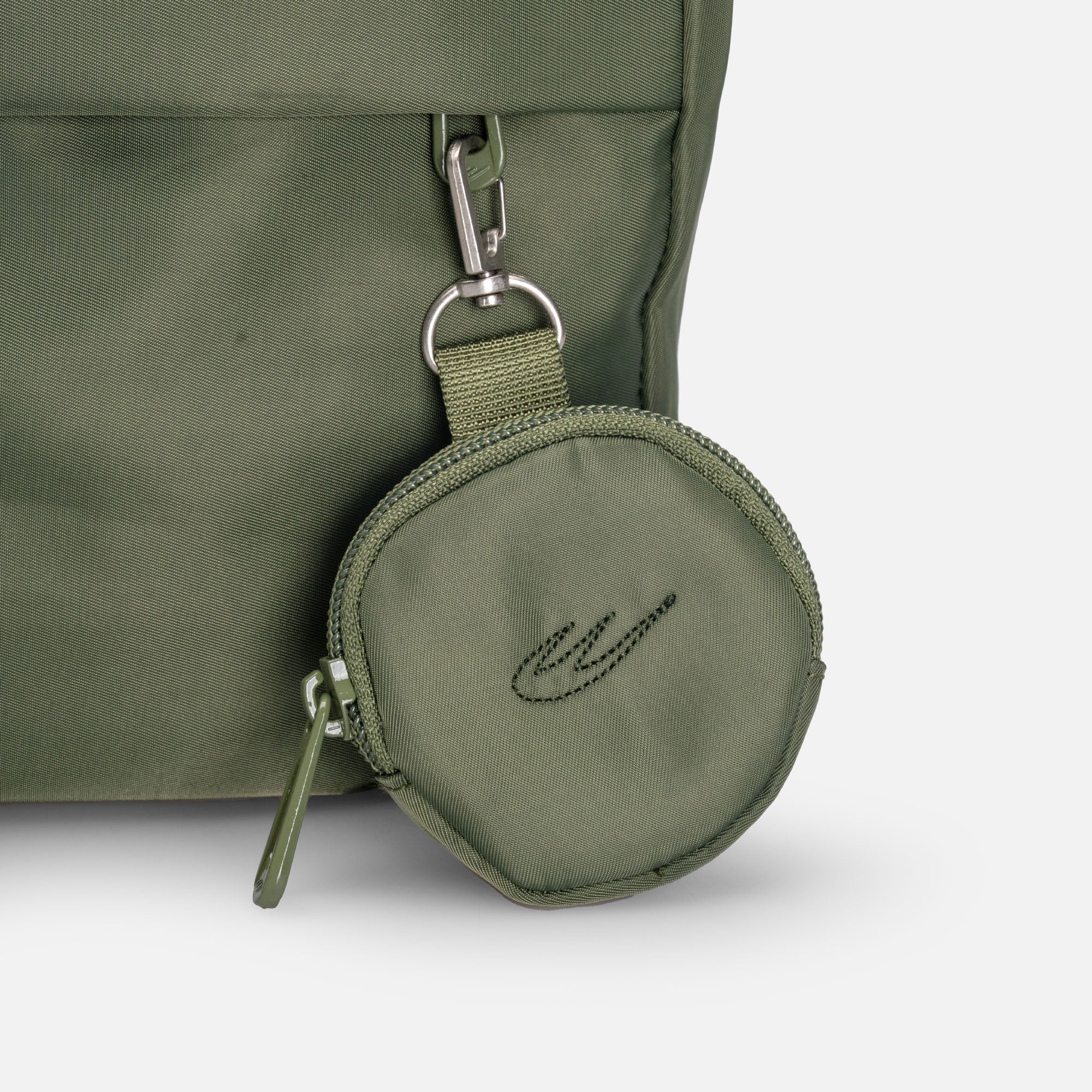 WBL SLING BAG 02