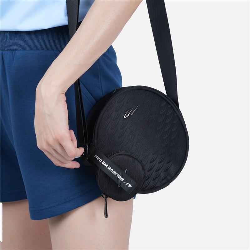 WBL SLING BAG 05