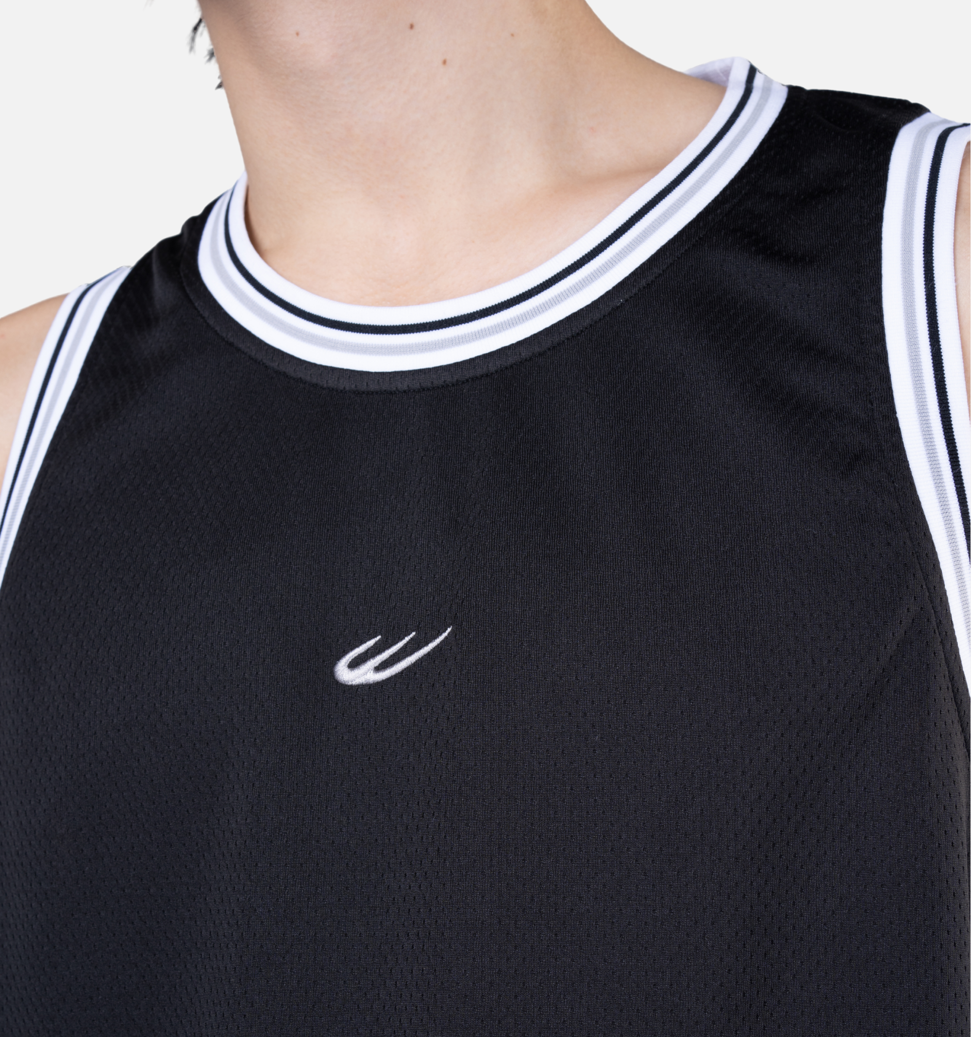 WBM BBALL TANK 01 Secondary image