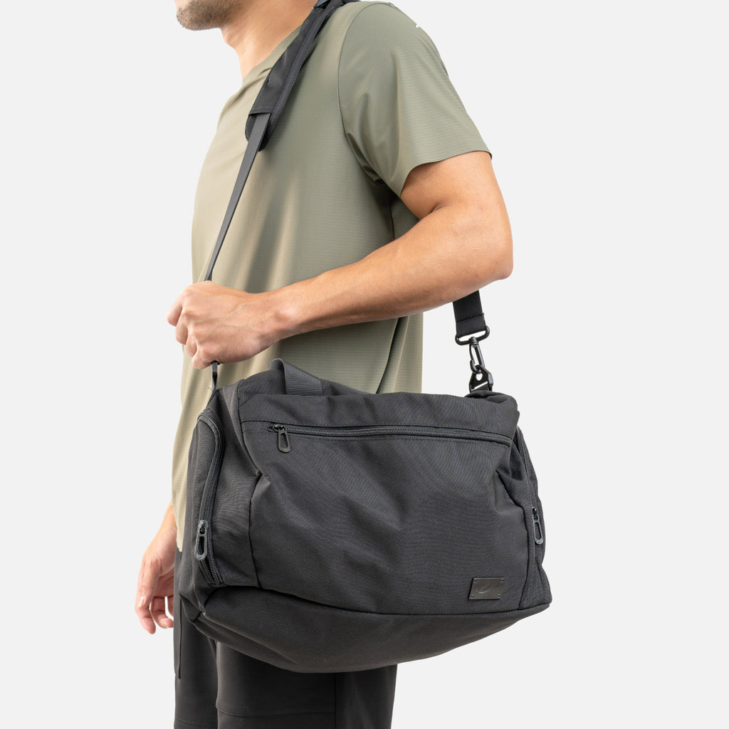 WBM DUFFLE 02
