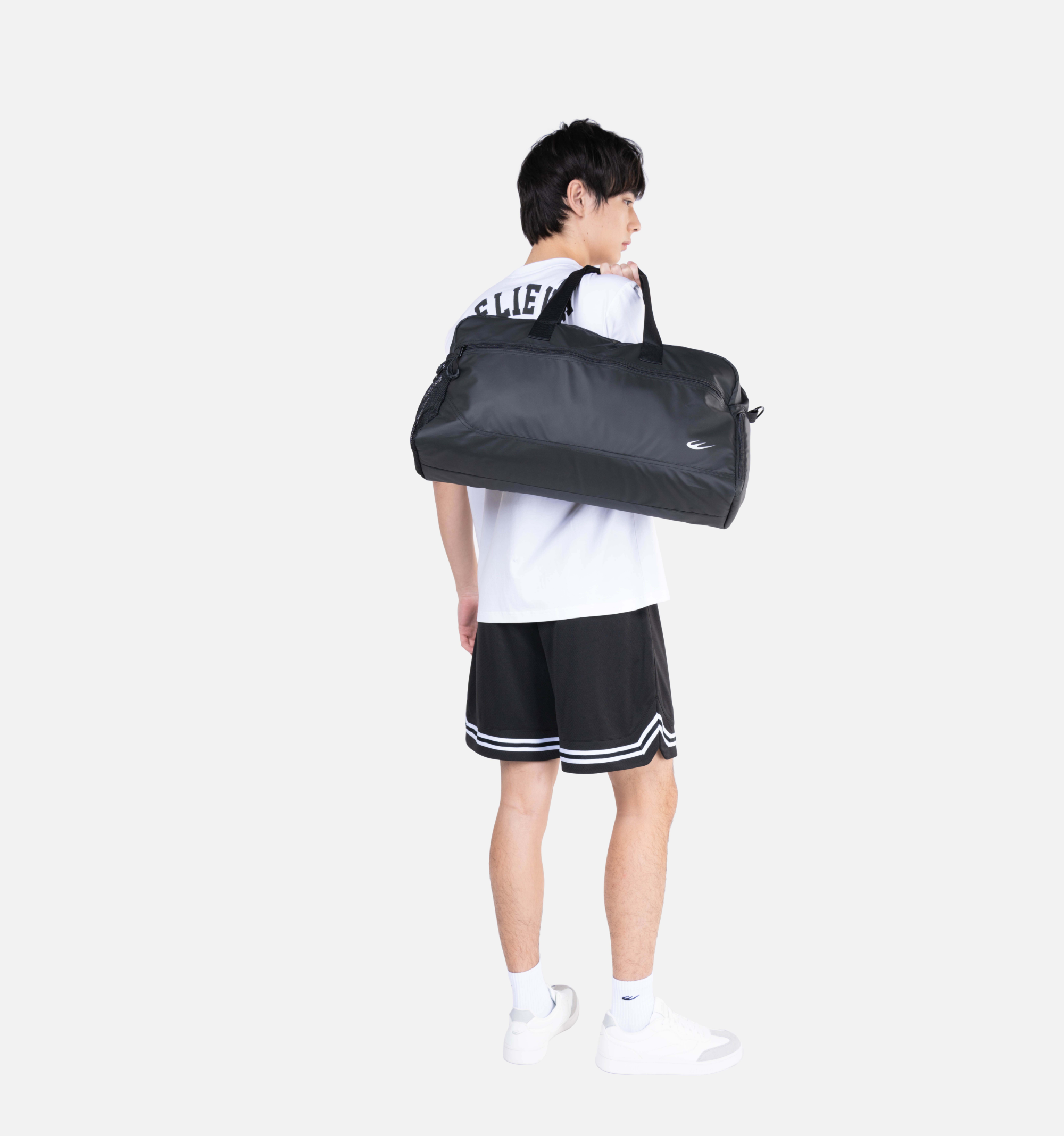 WBM DUFFLE 03 Secondary image