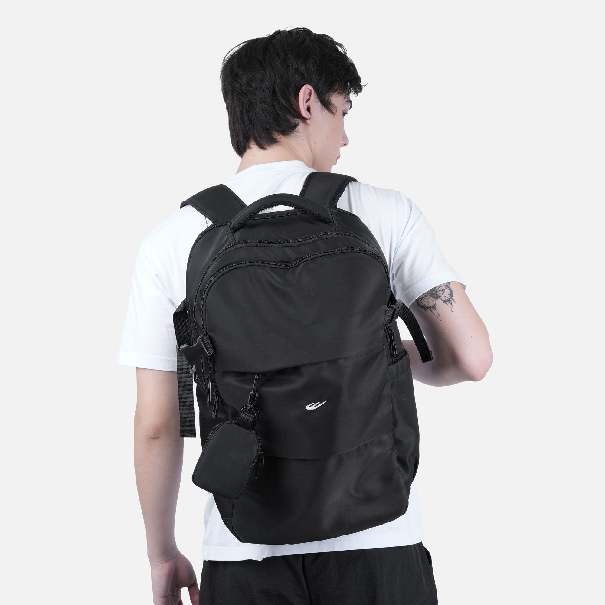 WBM TRAVEL BACKPACK 01 Main image