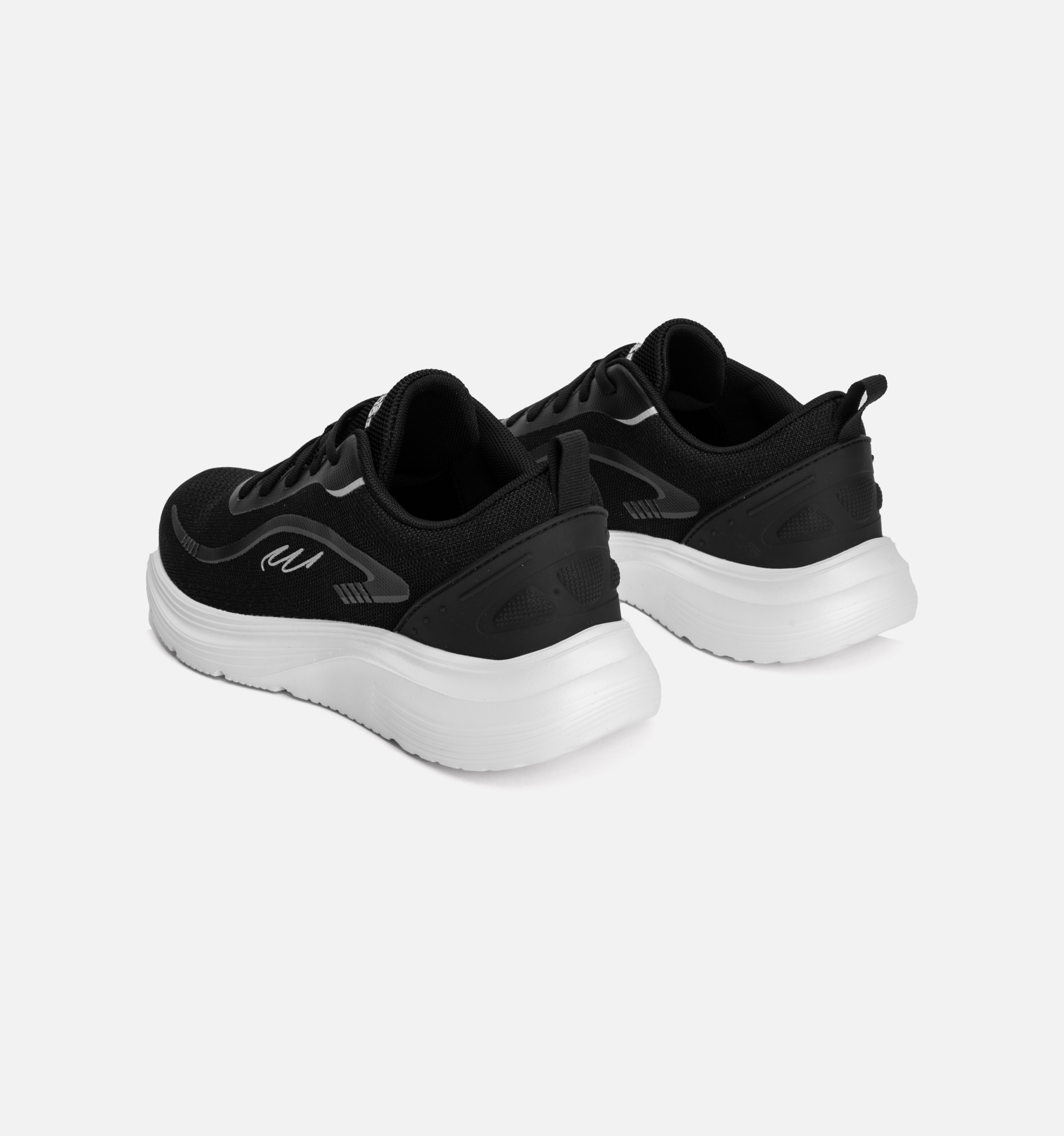URBAN PACE M