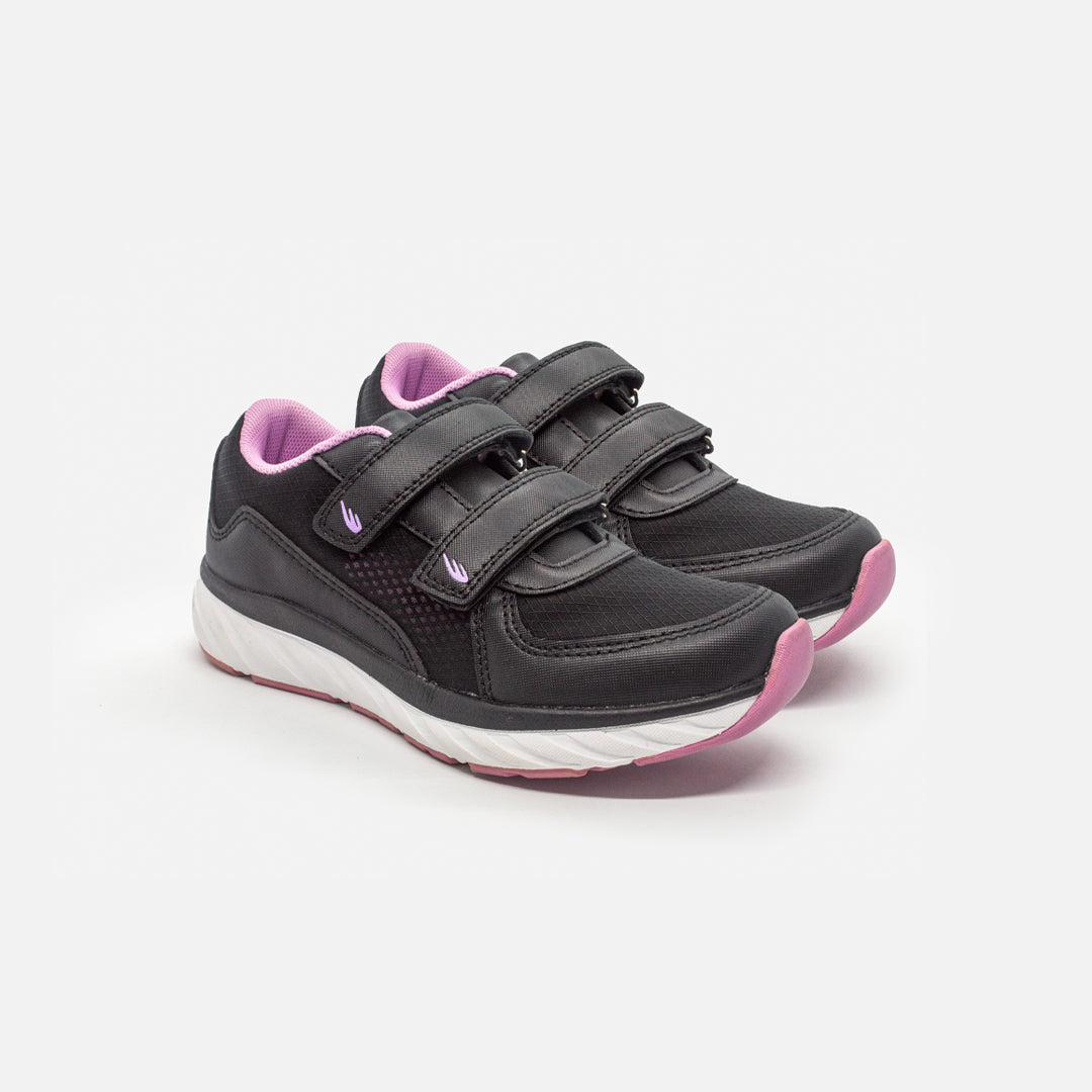 LIL STRIDES BG